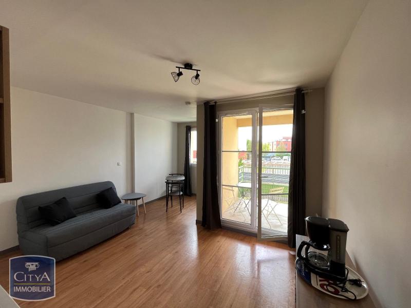 Appartement 1 pièce - 24m² - BOIS D ARCY