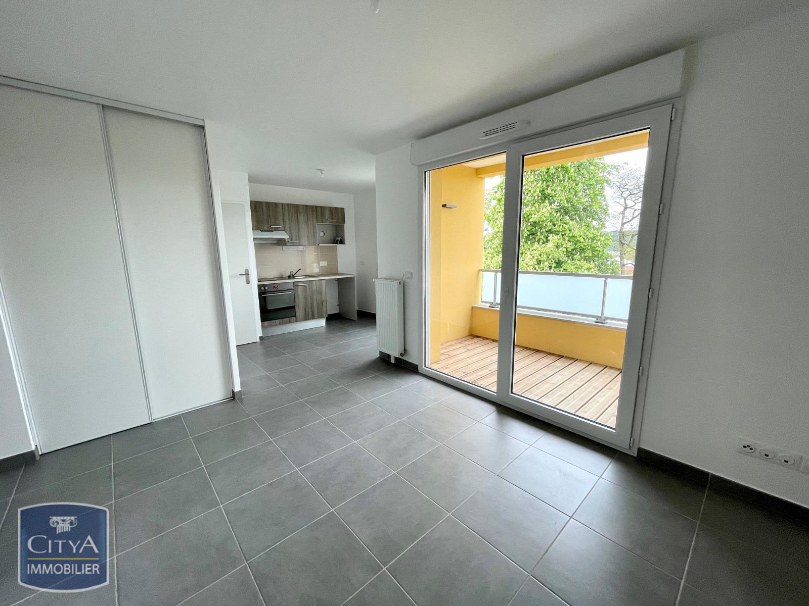 Appartement 2 pièces - 42m² - PETIT COURONNE