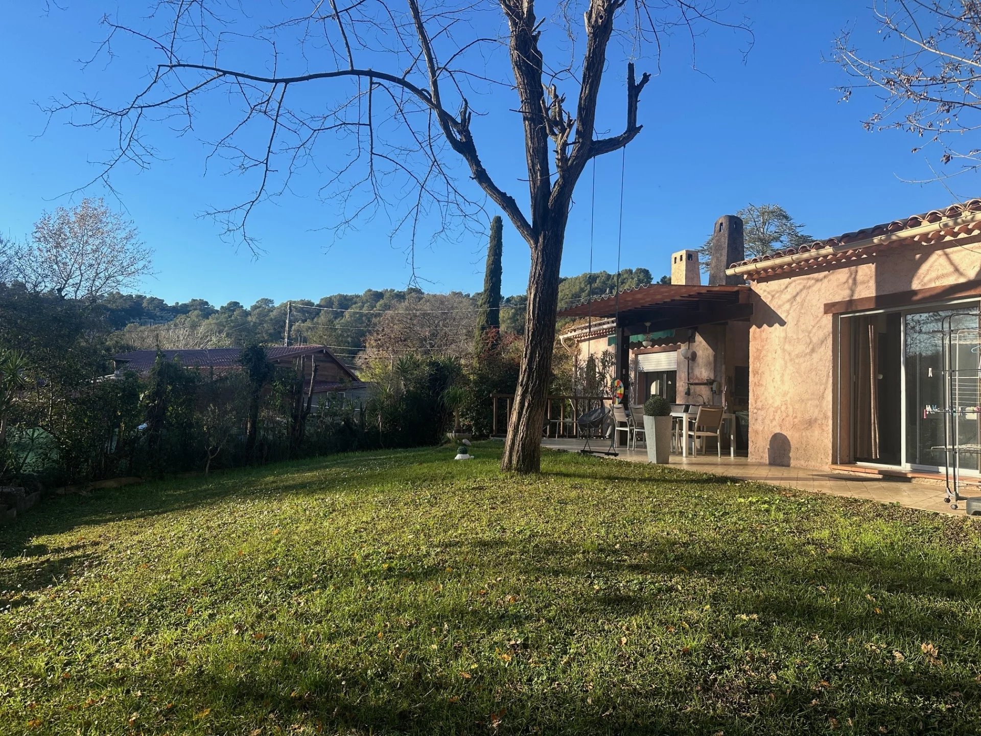 Maison 5 pièces - 130m² - LA COLLE SUR LOUP