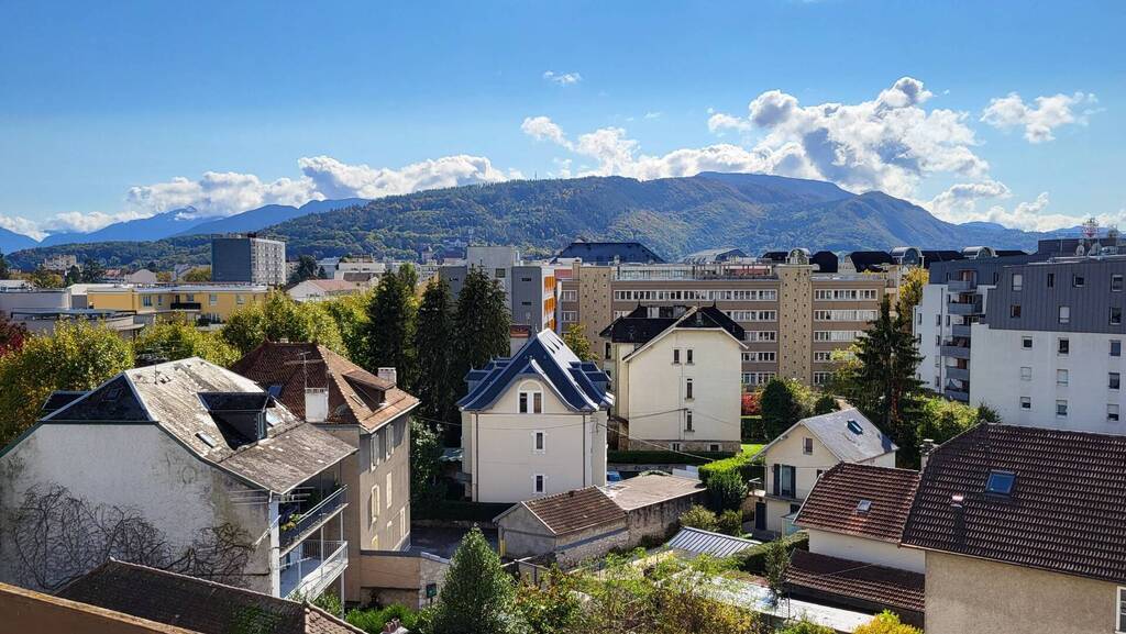 Appartement 3 pièces - 62m² - ANNECY