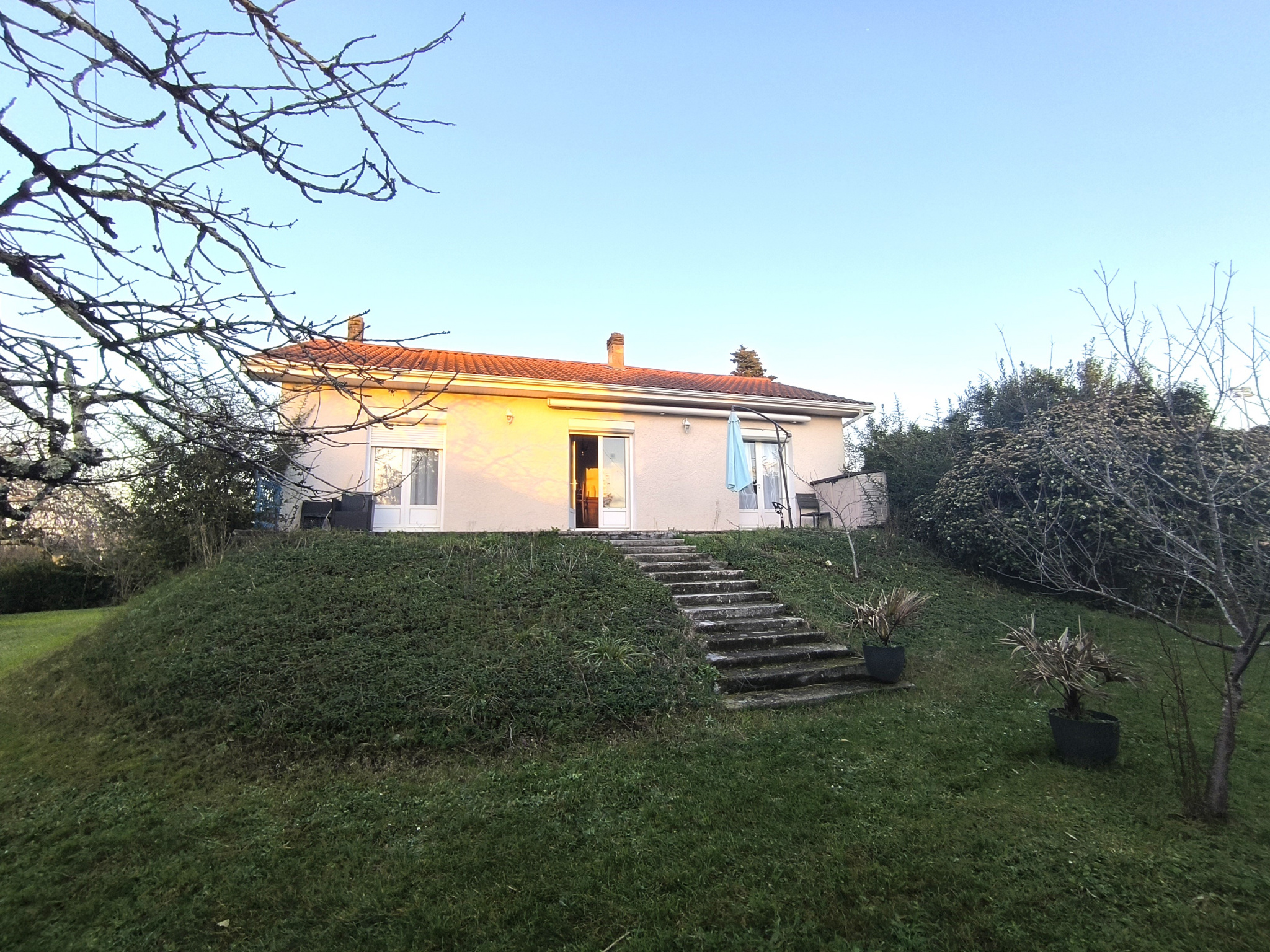 Maison 4 pièces - 95m² - LINARS