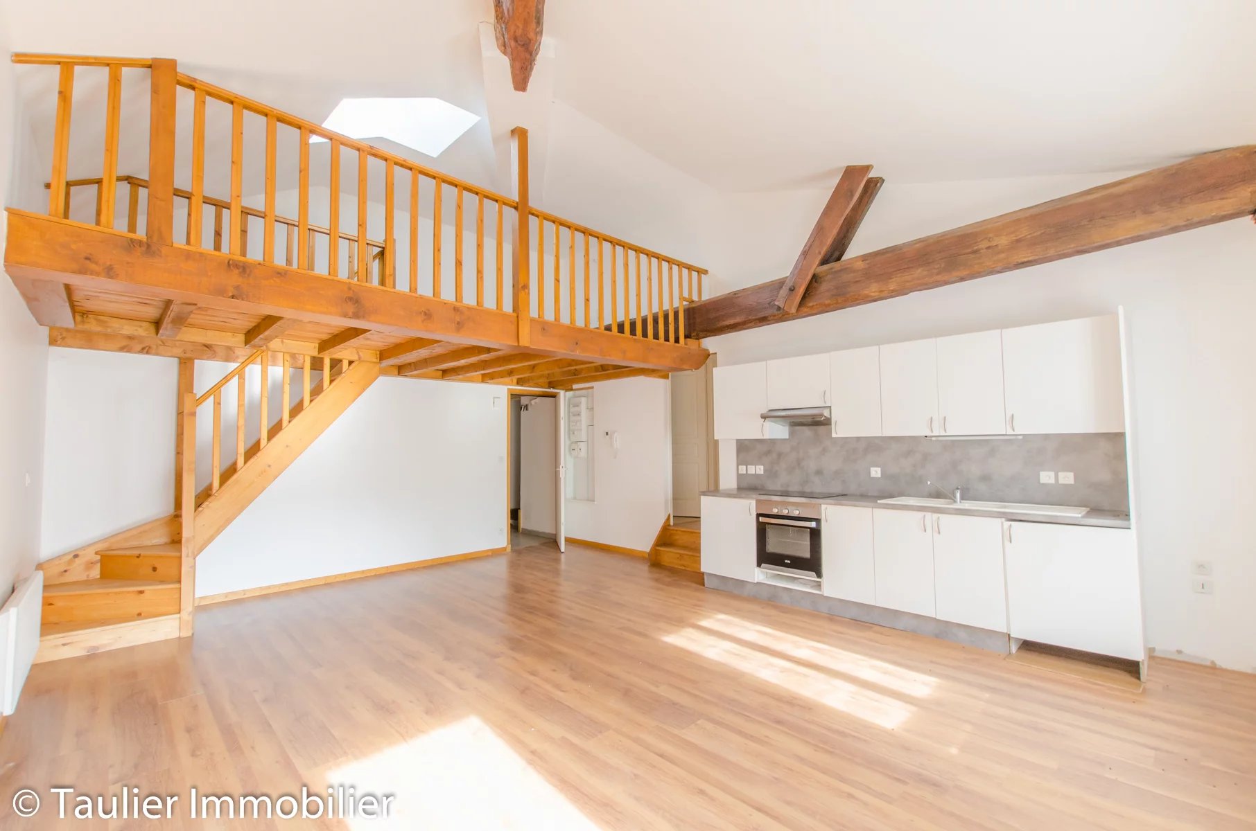 Appartement 4 pièces - 75m² - ROYBON