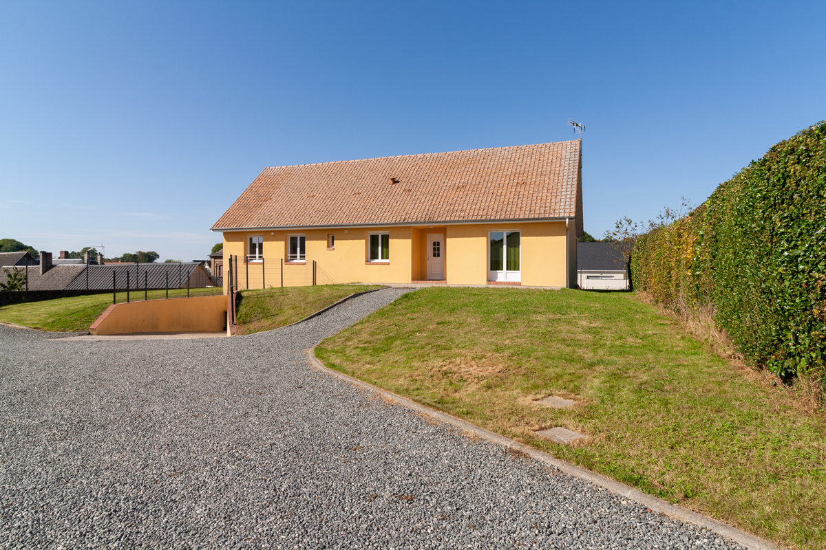 Maison 4 pièces - 107m² - SIERVILLE