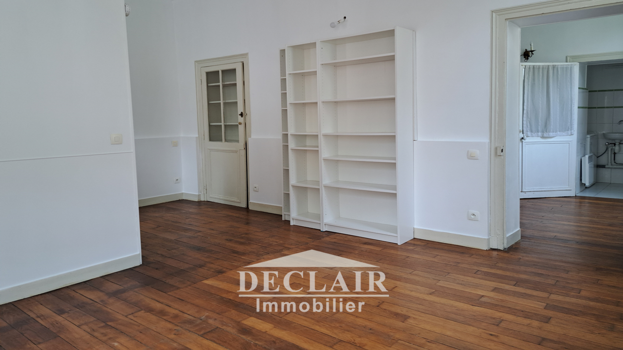 Appartement 2 pièces - 40m² - VERSAILLES