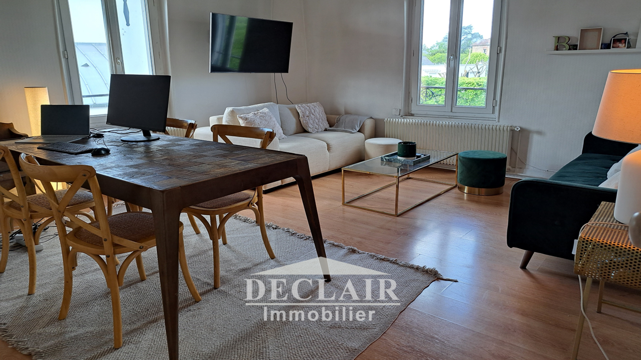 Appartement 3 pièces - 66m² - ST CLOUD