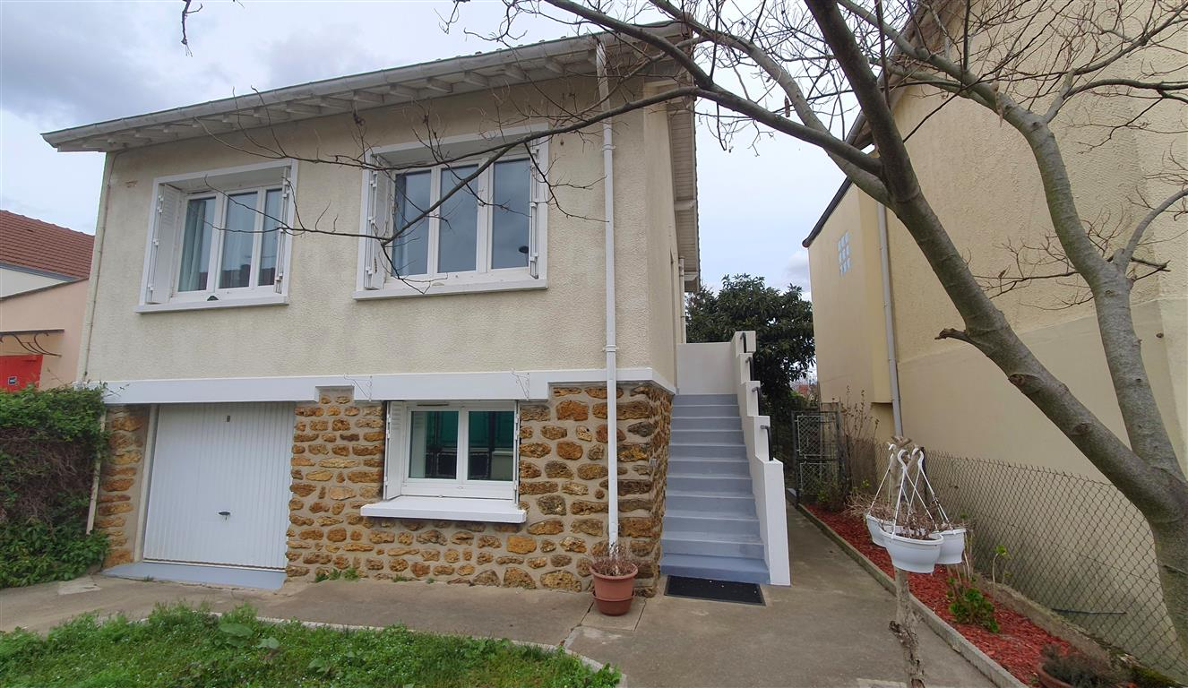 Maison 4 pièces - 75m²