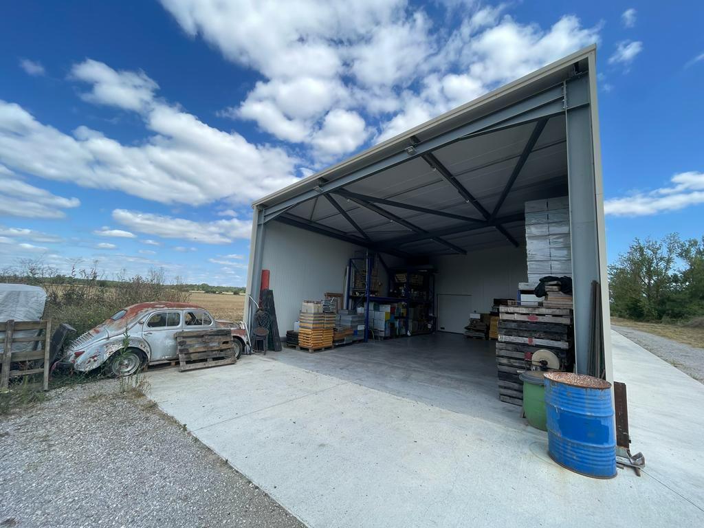 Local industriel  - 262m² - CORNEBARRIEU