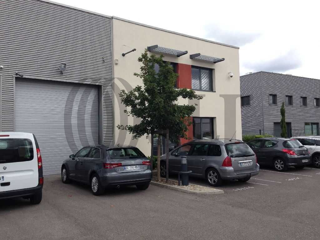 Local industriel  - 737m² - DECINES CHARPIEU