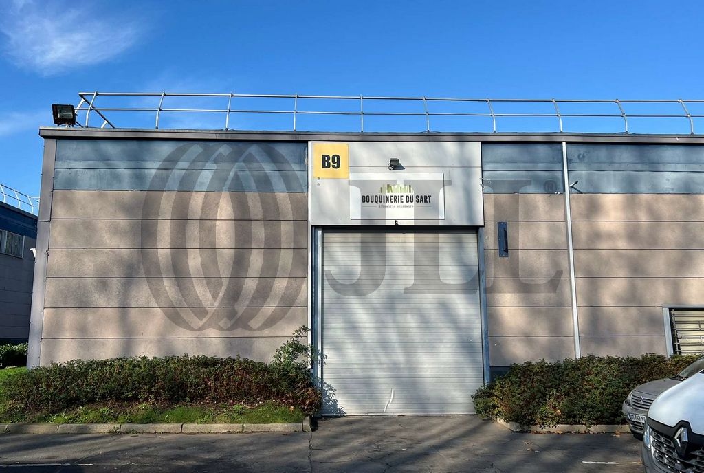 Local industriel  - 912m² - VILLENEUVE D ASCQ