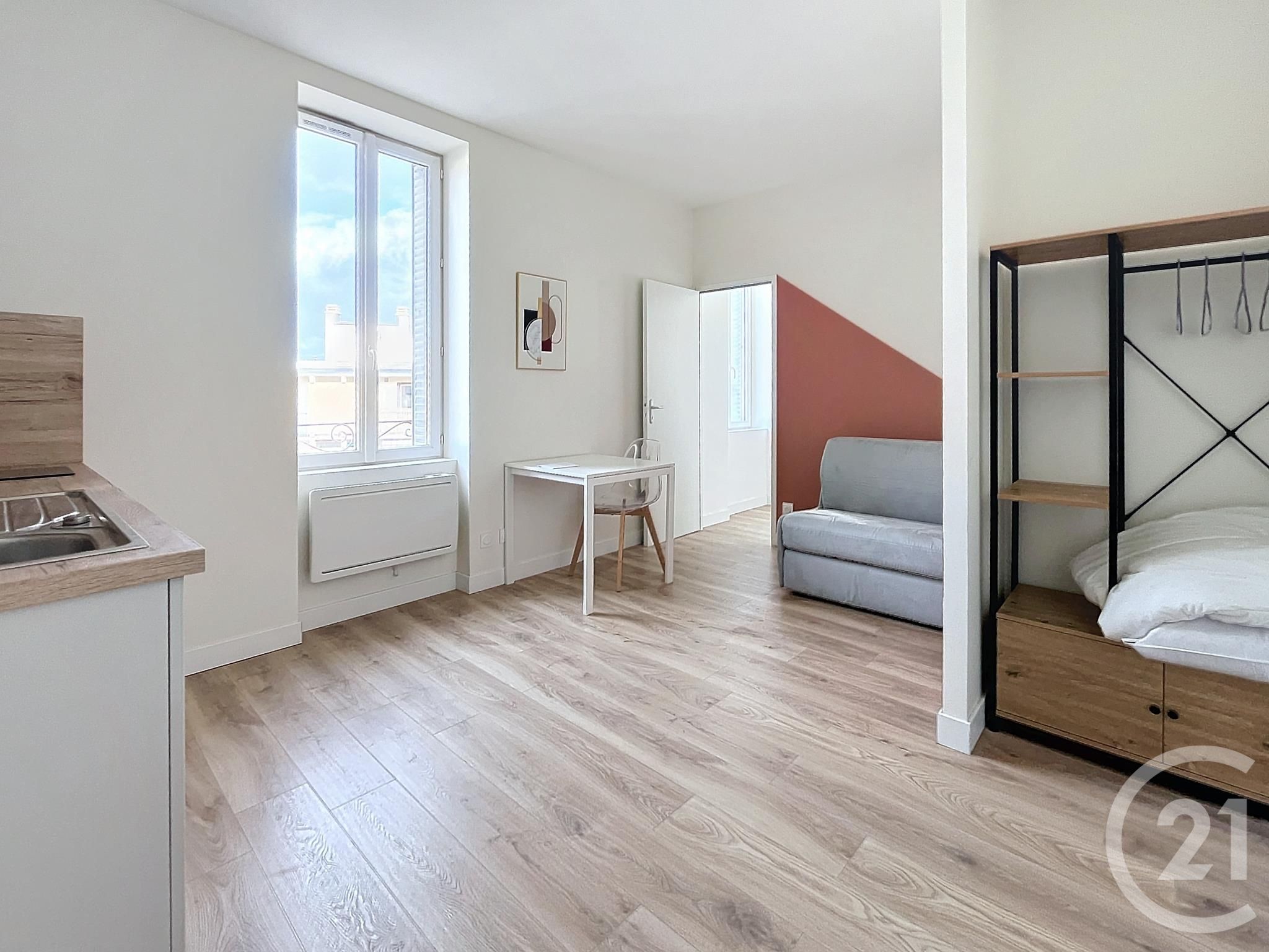 Appartement 1 pièce - 19m² - CLERMONT FERRAND