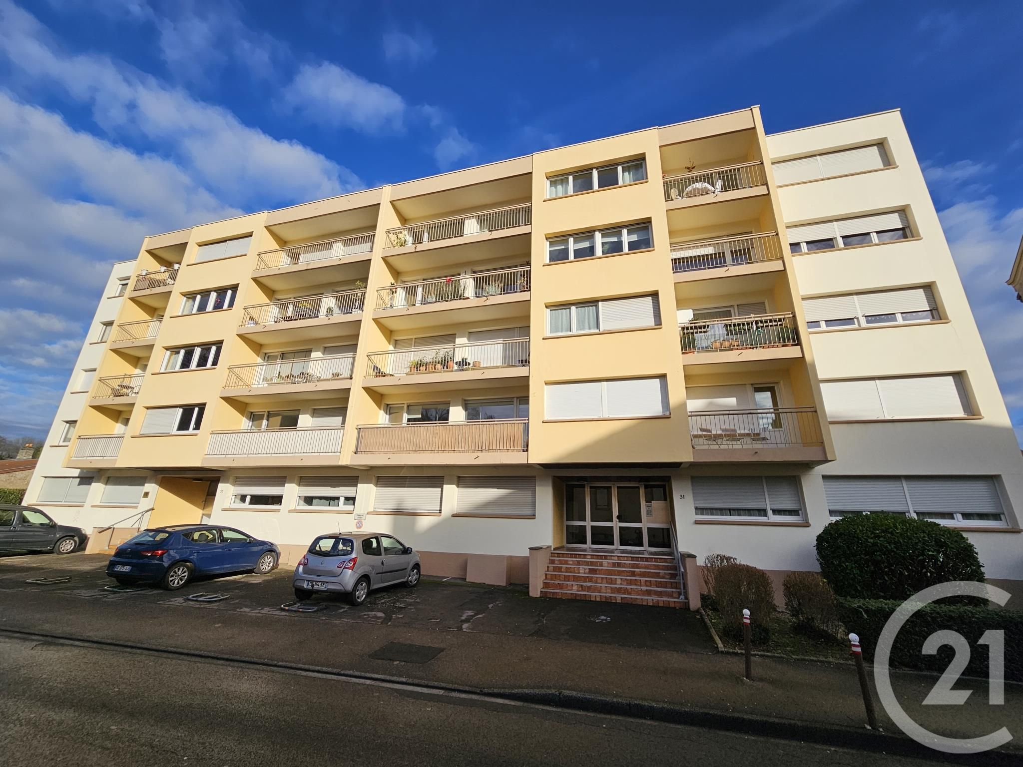 Appartement 2 pièces - 54m² - LE BAN ST MARTIN