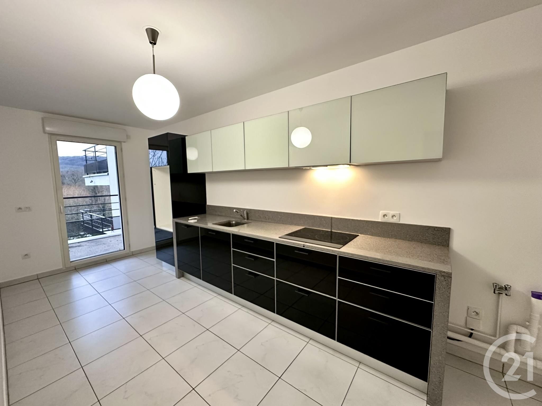 Appartement 6 pièces - 116m² - GIF SUR YVETTE