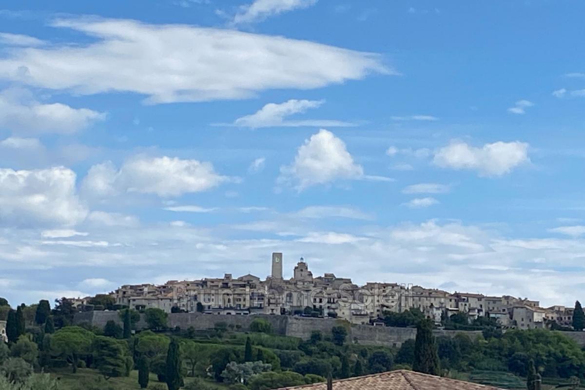 Maison 4 pièces - 130m² - ST PAUL DE VENCE