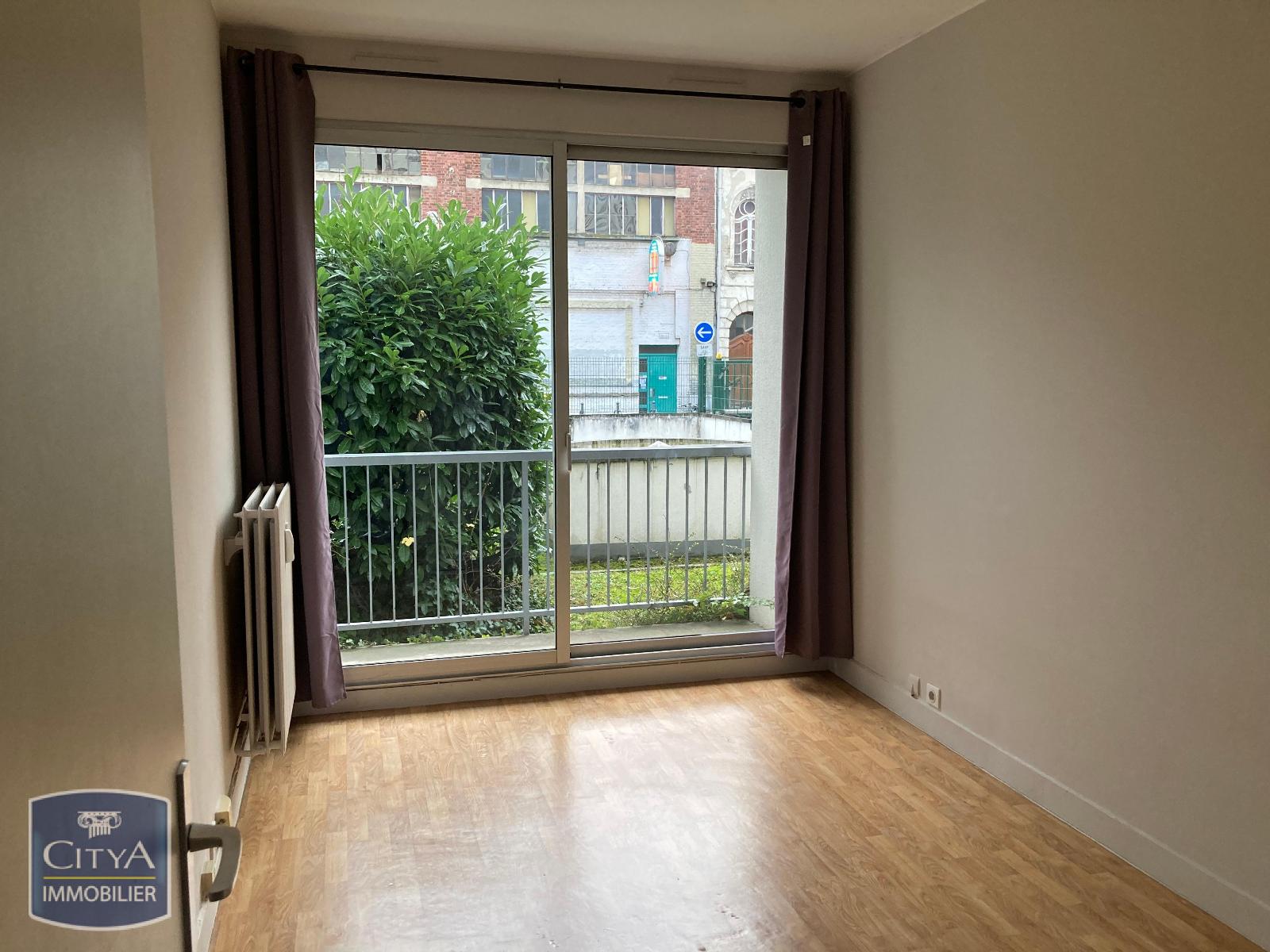 Appartement 1 pièce - 18m² - LILLE