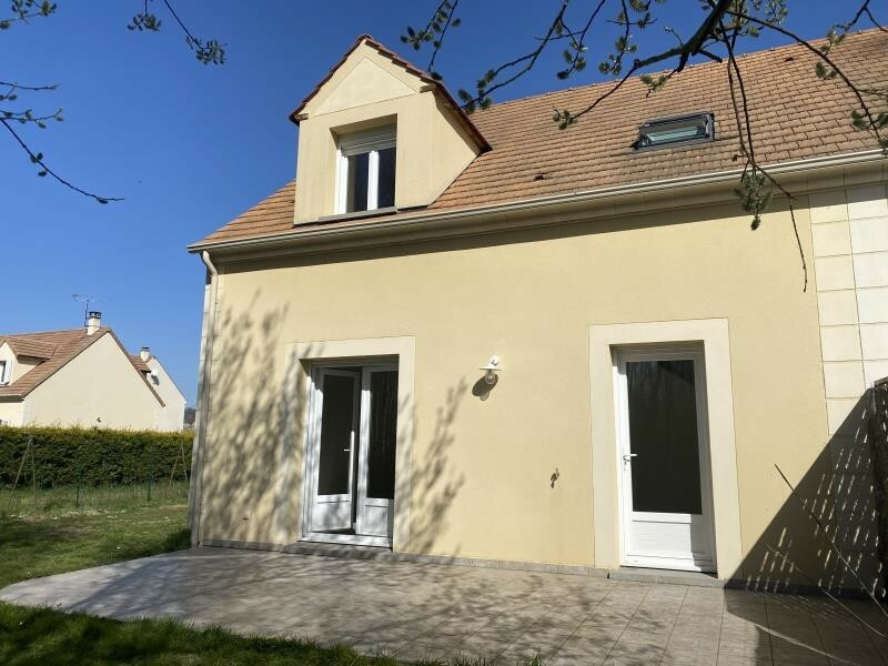 Maison 5 pièces - 82m² - VAUGRIGNEUSE