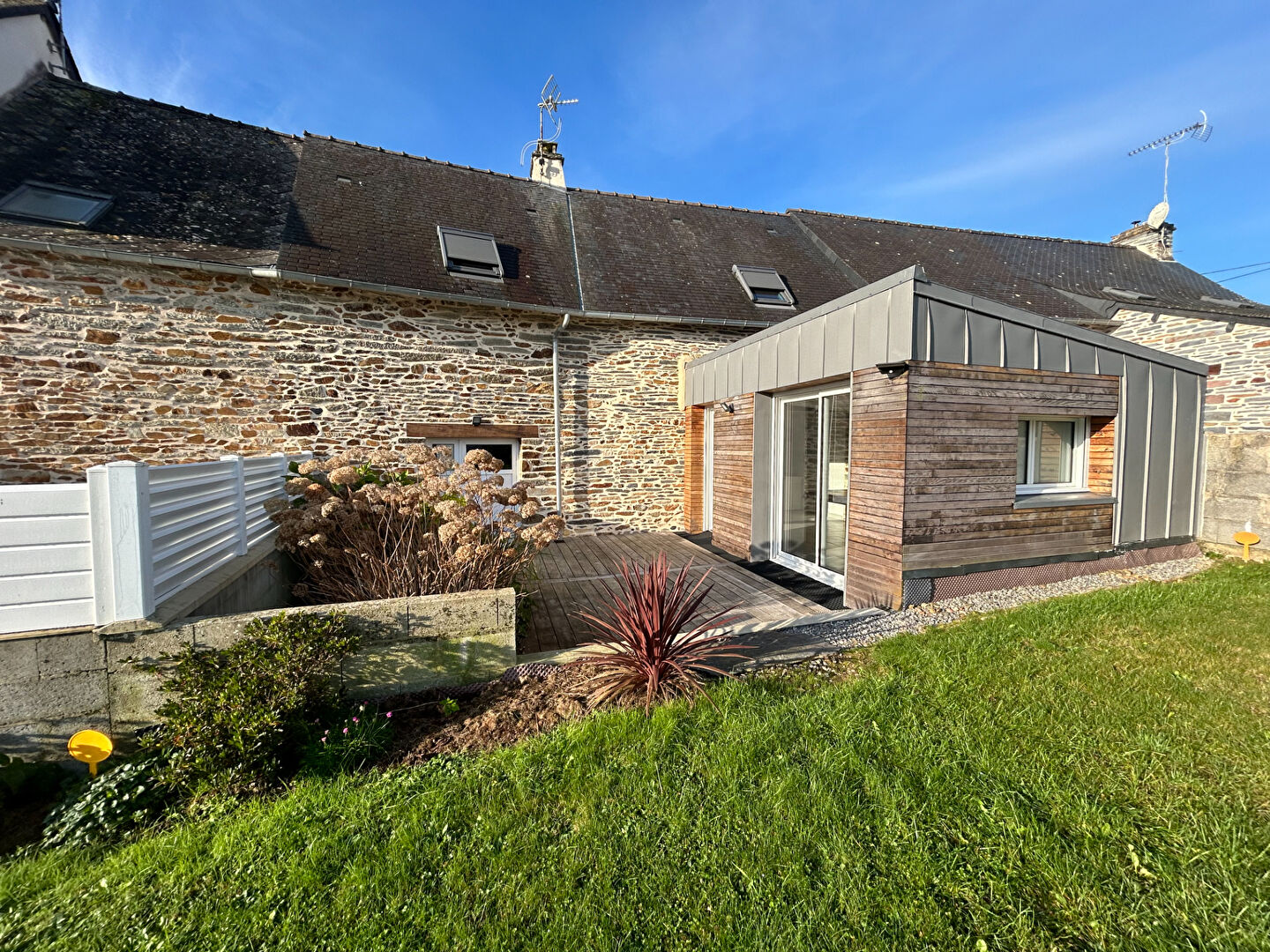 Maison 3 pièces - 80m² - LA GACILLY