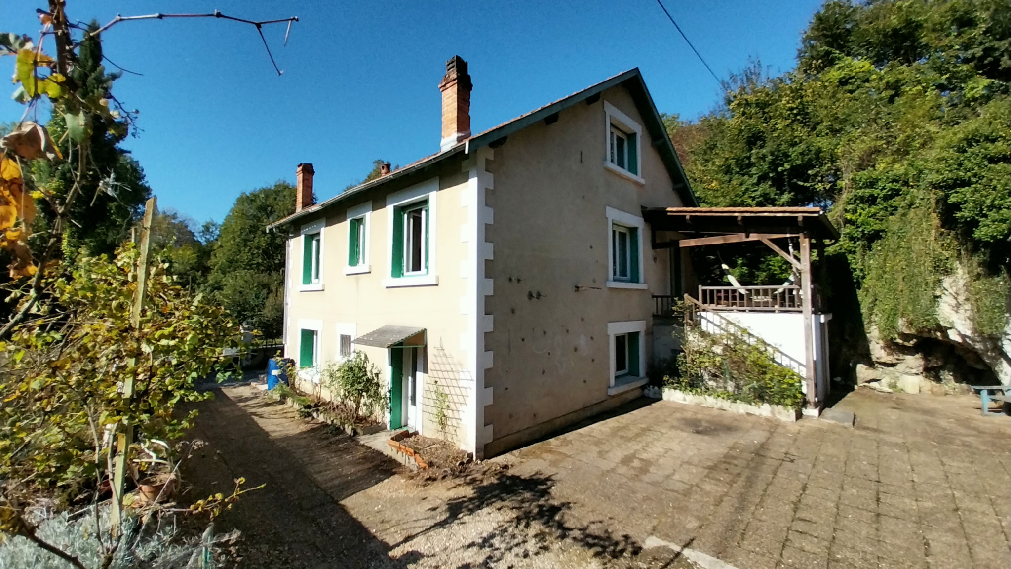 Maison 8 pièces - 230m² - CHANCELADE