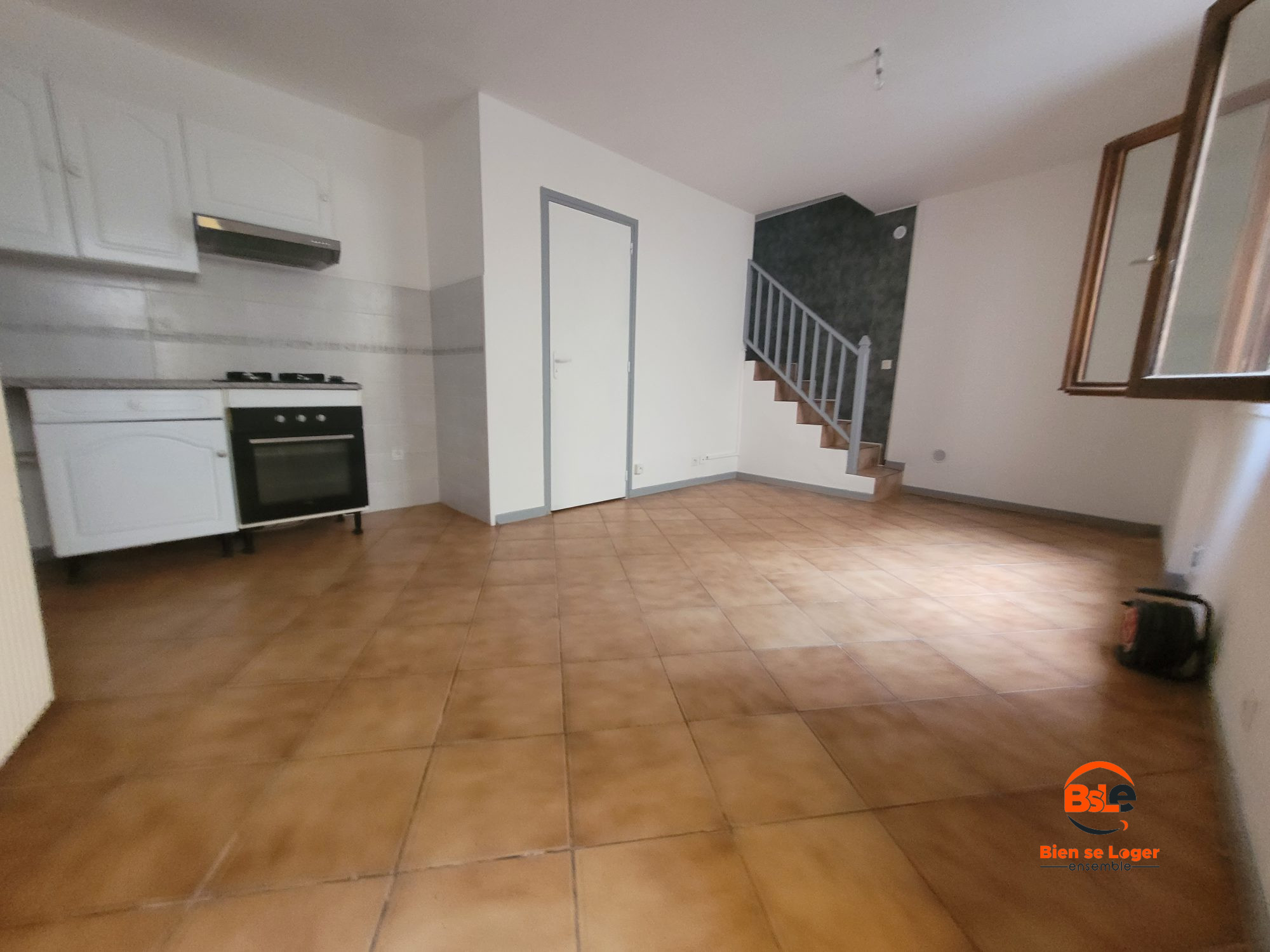 Maison 3 pièces - 44m² - PONT DU CHATEAU