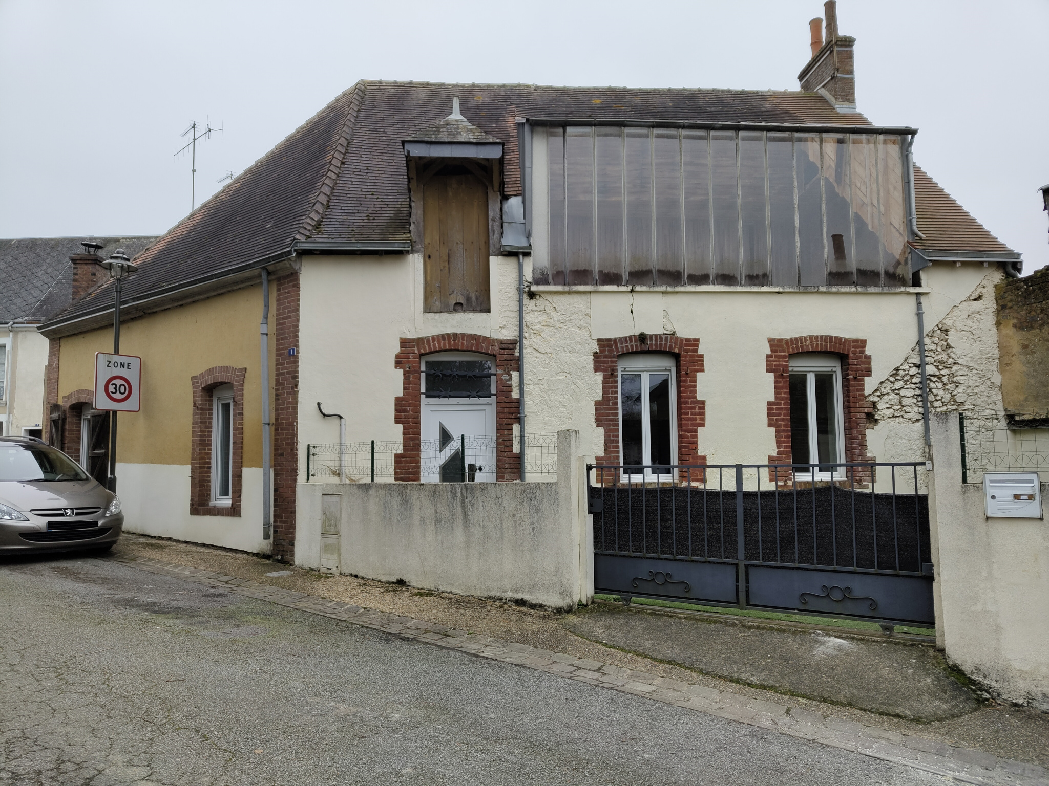 Maison 3 pièces - 80m² - COUDRECIEUX