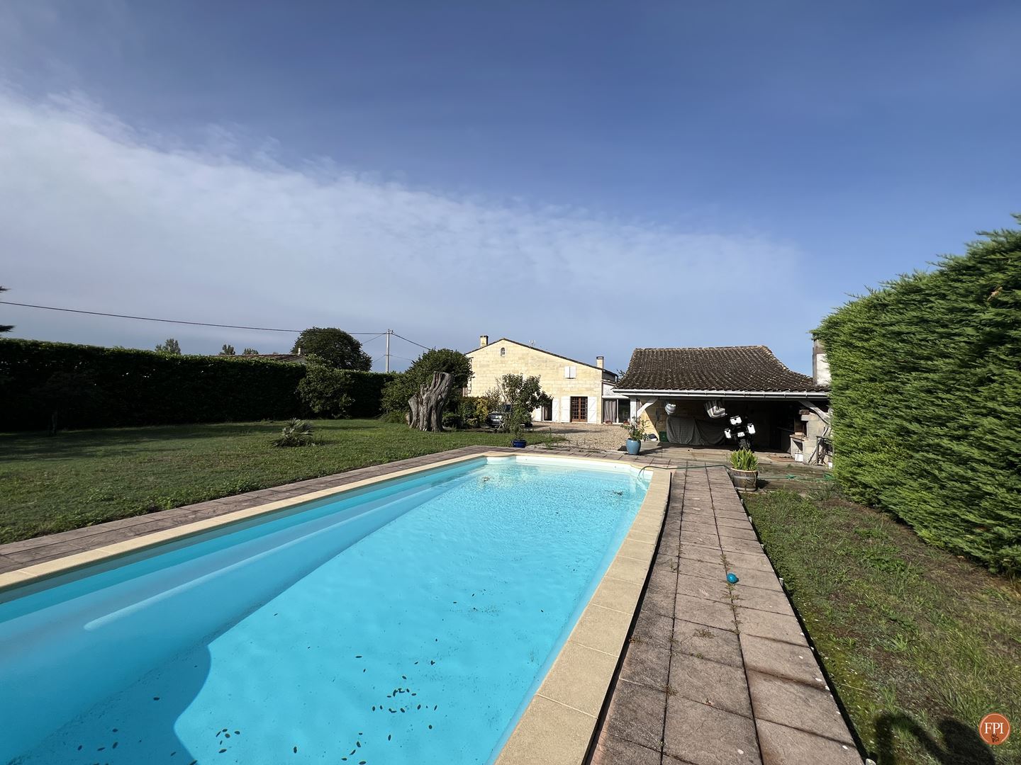 Maison 6 pièces - 200m² - LUSSAC