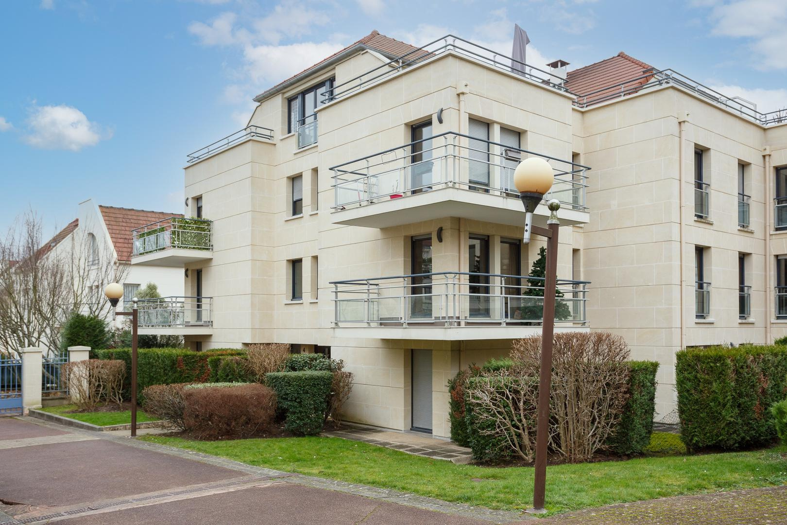 Appartement 3 pièces - 78m² - SCEAUX