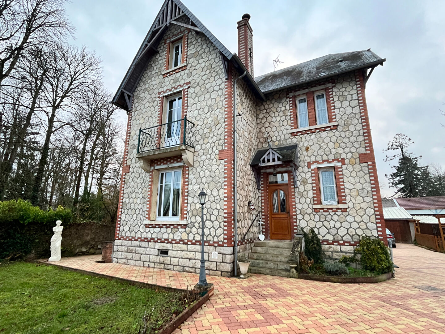 Maison 7 pièces - 157m²