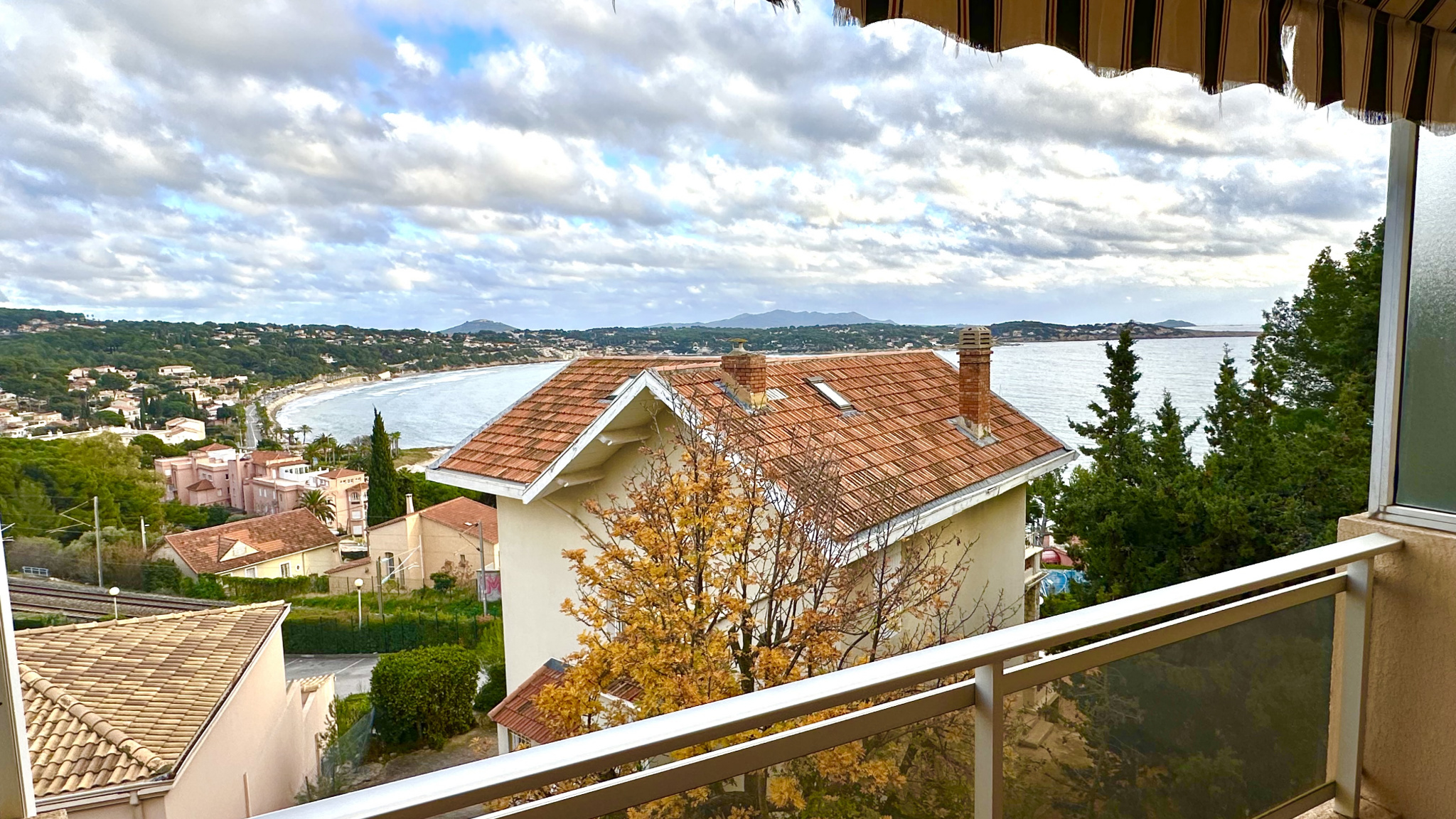 Appartement 1 pièce - 20m² - BANDOL