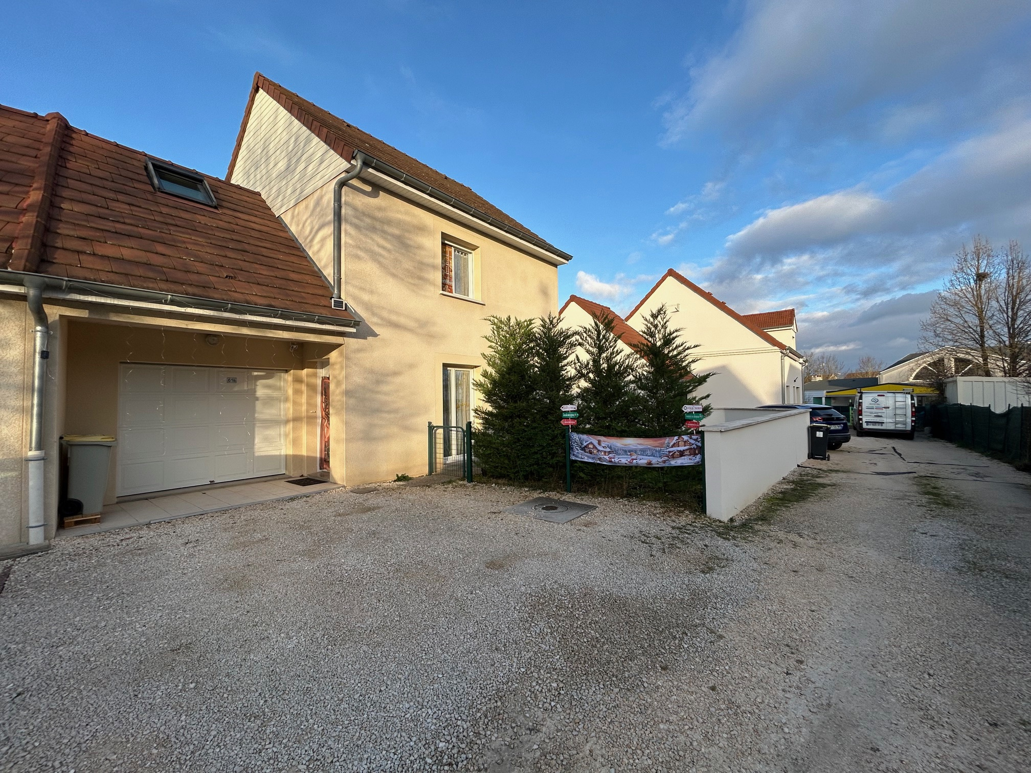 Maison 5 pièces - 80m² - CHENOVE