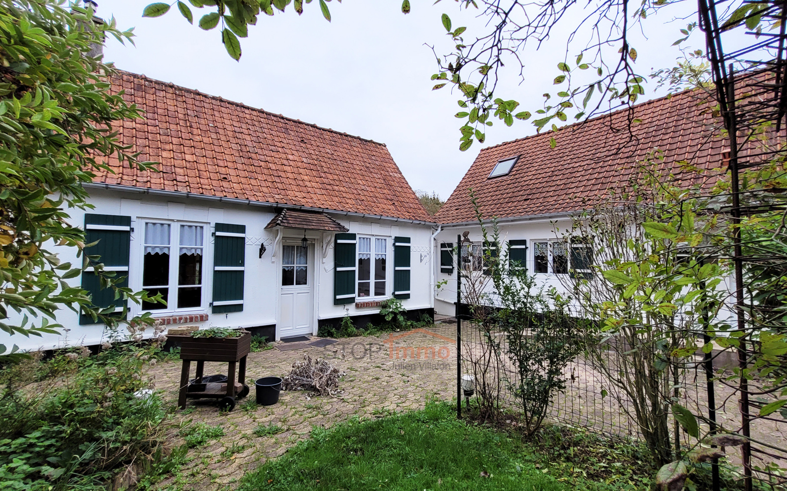 Maison 10 pièces - 157m² - LA MADELAINE SOUS MONTREUIL