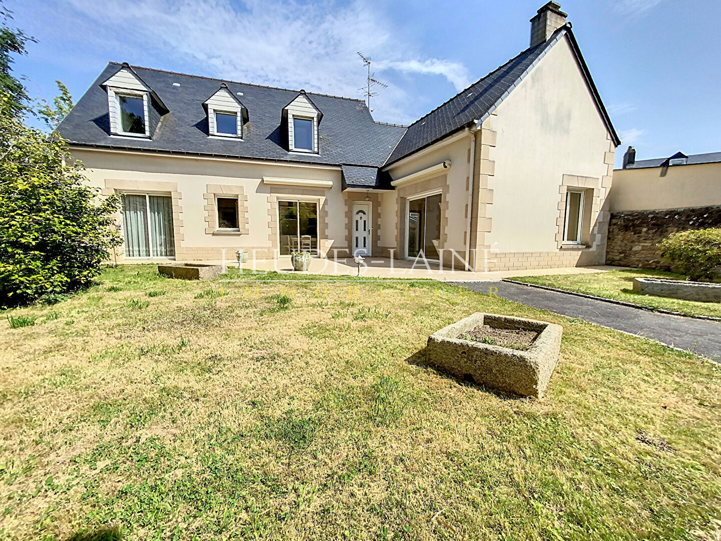 Maison 9 pièces - 157m² - AVRANCHES