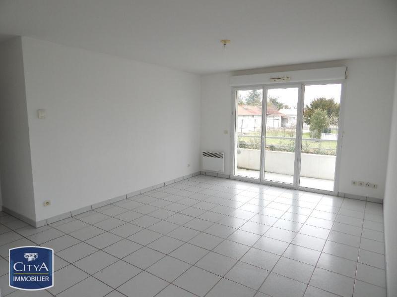 Appartement 3 pièces - 61m² - ST JEAN D ANGELY