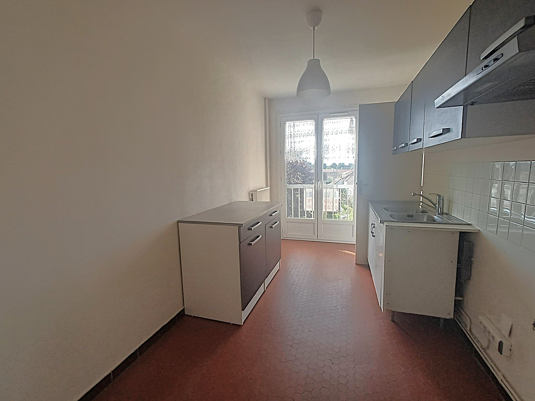 Appartement 3 pièces - 65m² - RAMBOUILLET