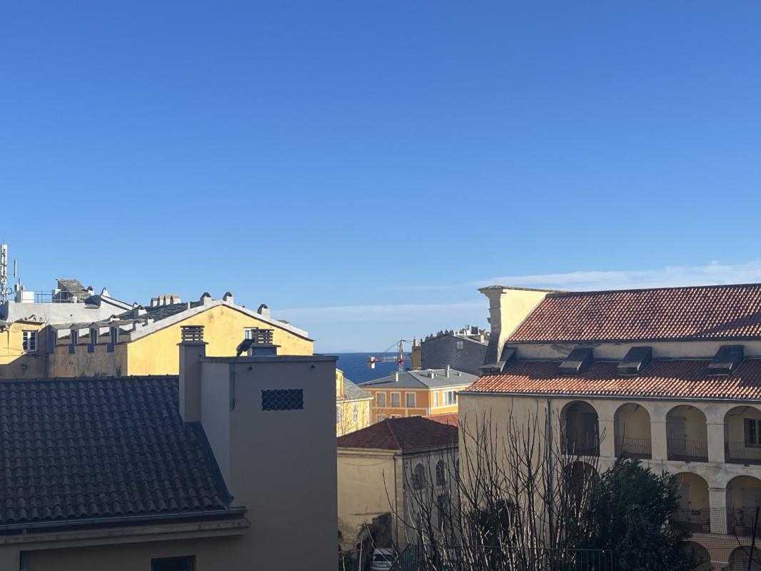 Appartement 2 pièces - 57m² - BASTIA