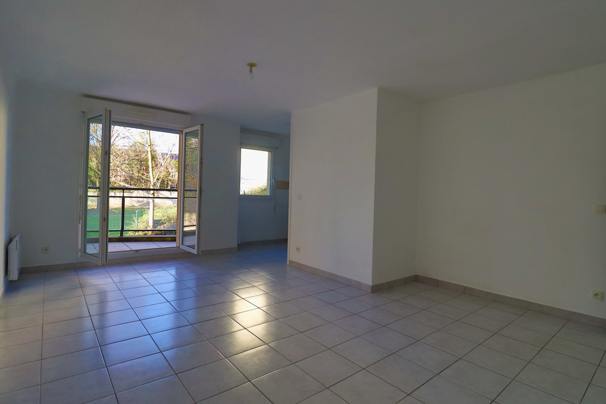 Appartement 2 pièces - 48m² - CHALONS EN CHAMPAGNE