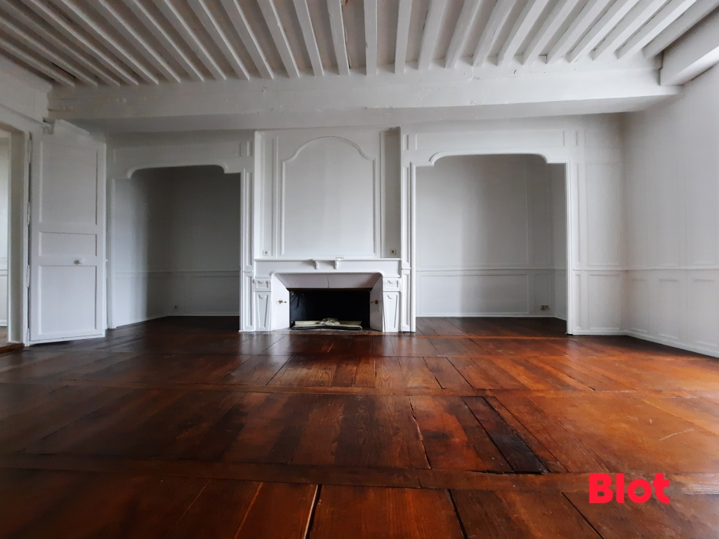 Appartement 5 pièces - 139m² - RENNES