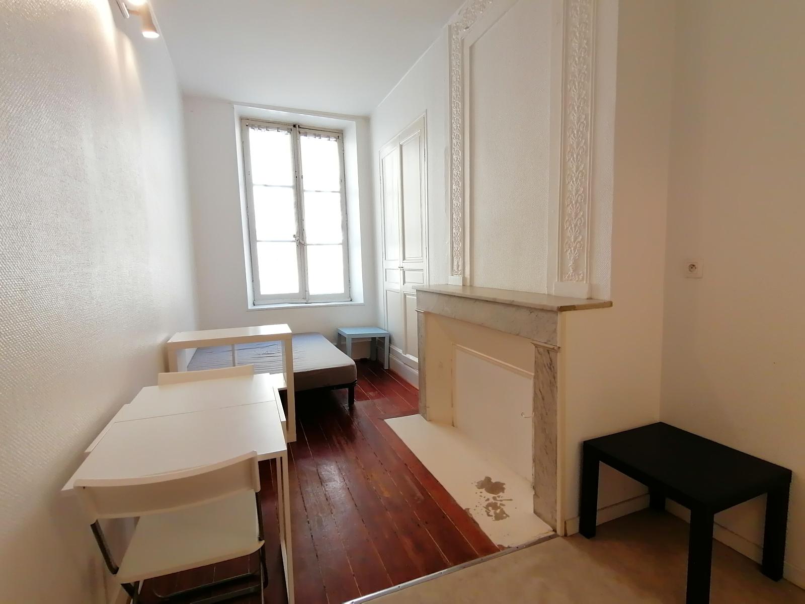 Appartement 1 pièce - 21m² - BORDEAUX