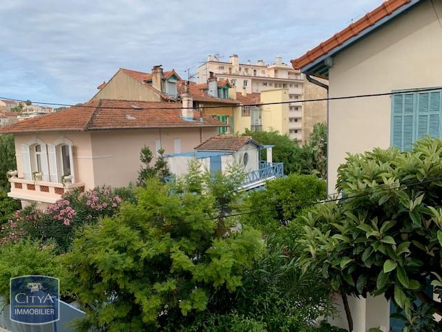 Appartement 2 pièces - 27m² - CANNES