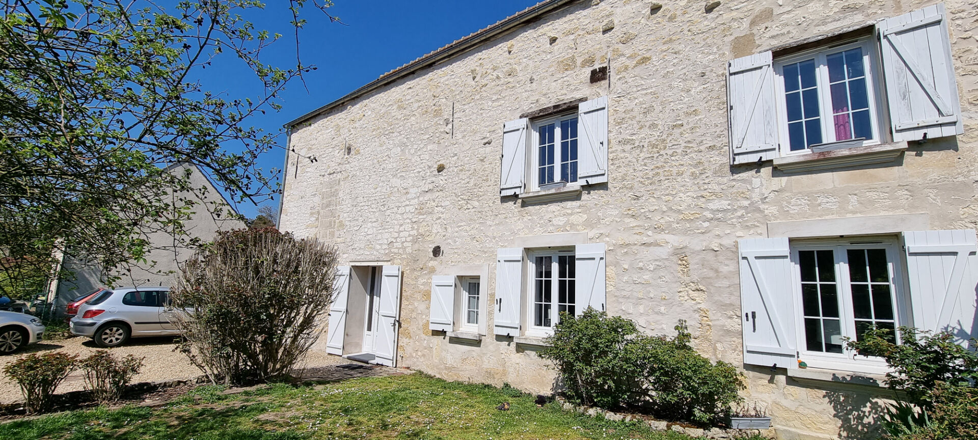 Maison 6 pièces - 183m²