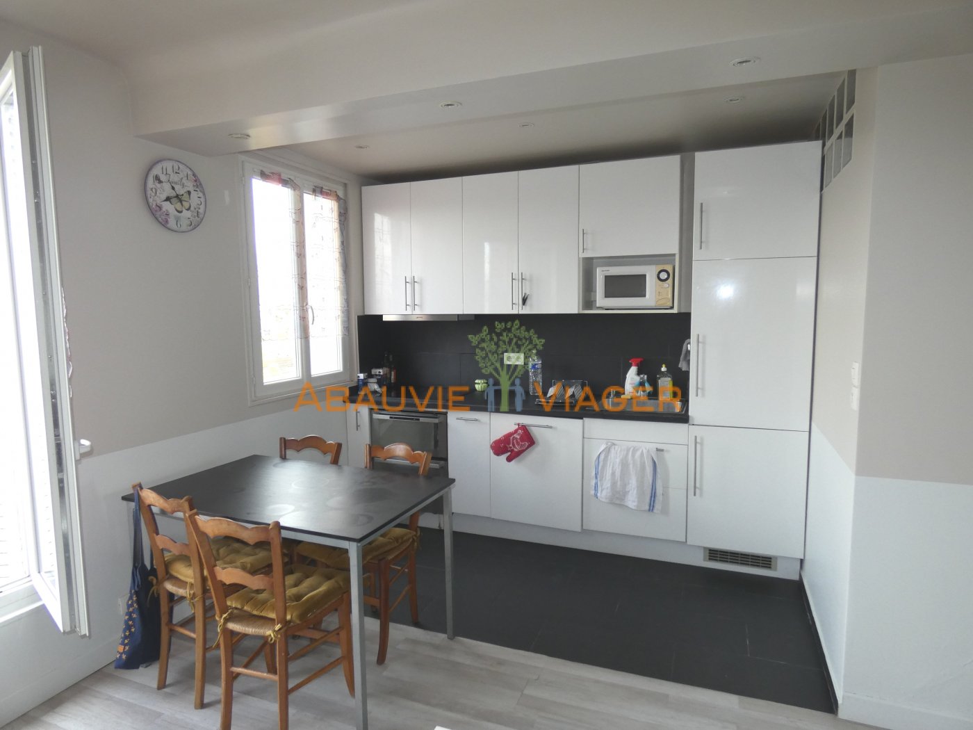 Appartement 2 pièces - 32m² - PARIS  - 14ème