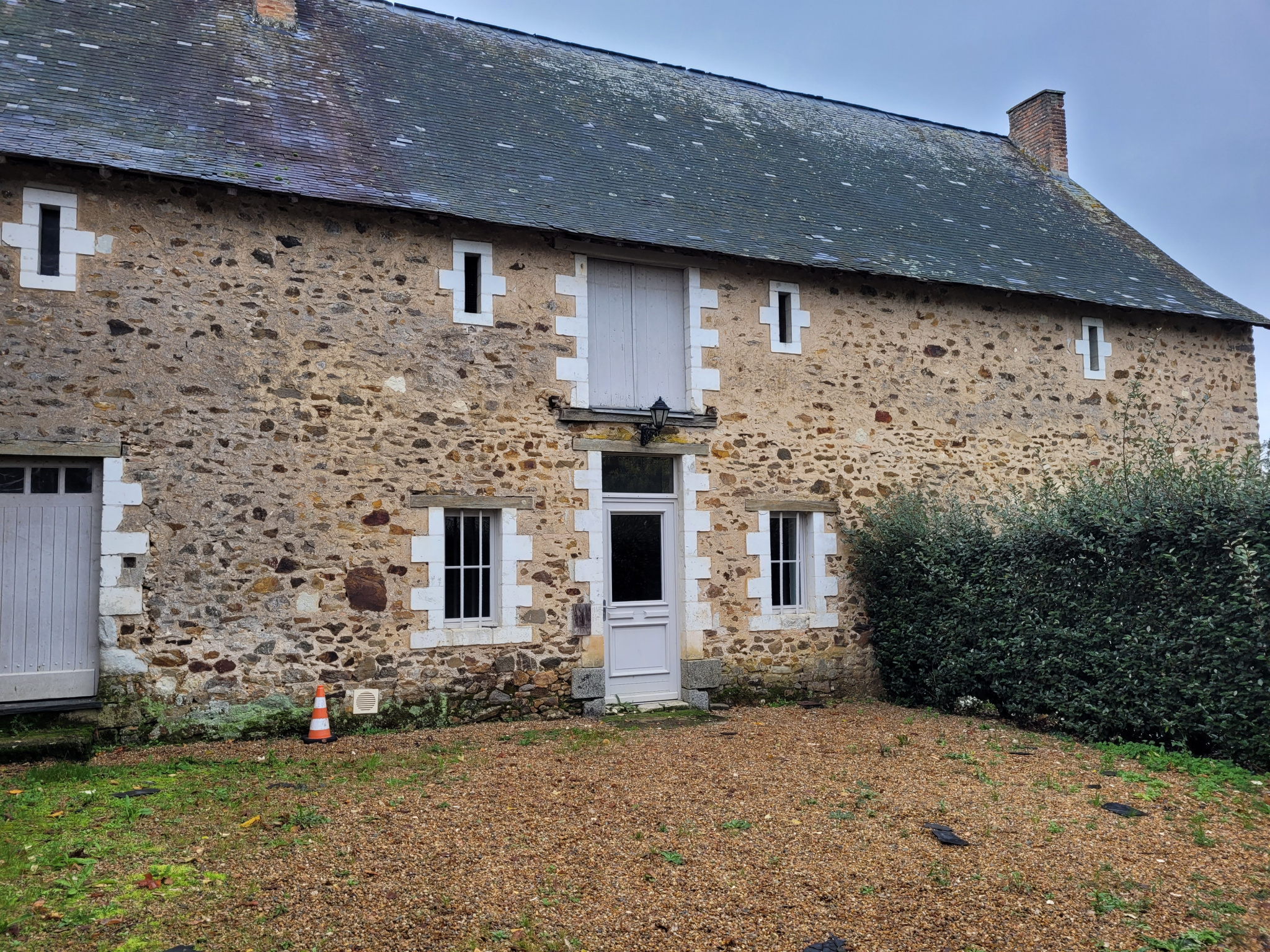 Maison 3 pièces - 65m² - SOUVIGNE SUR SARTHE