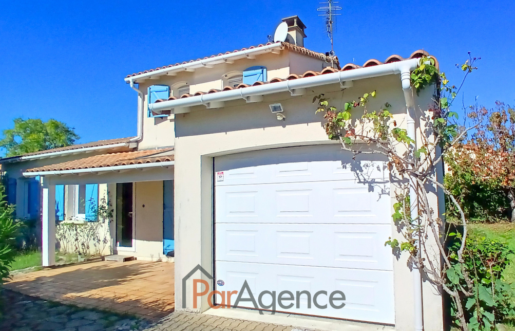 Maison 5 pièces - 94m² - ST PALAIS SUR MER