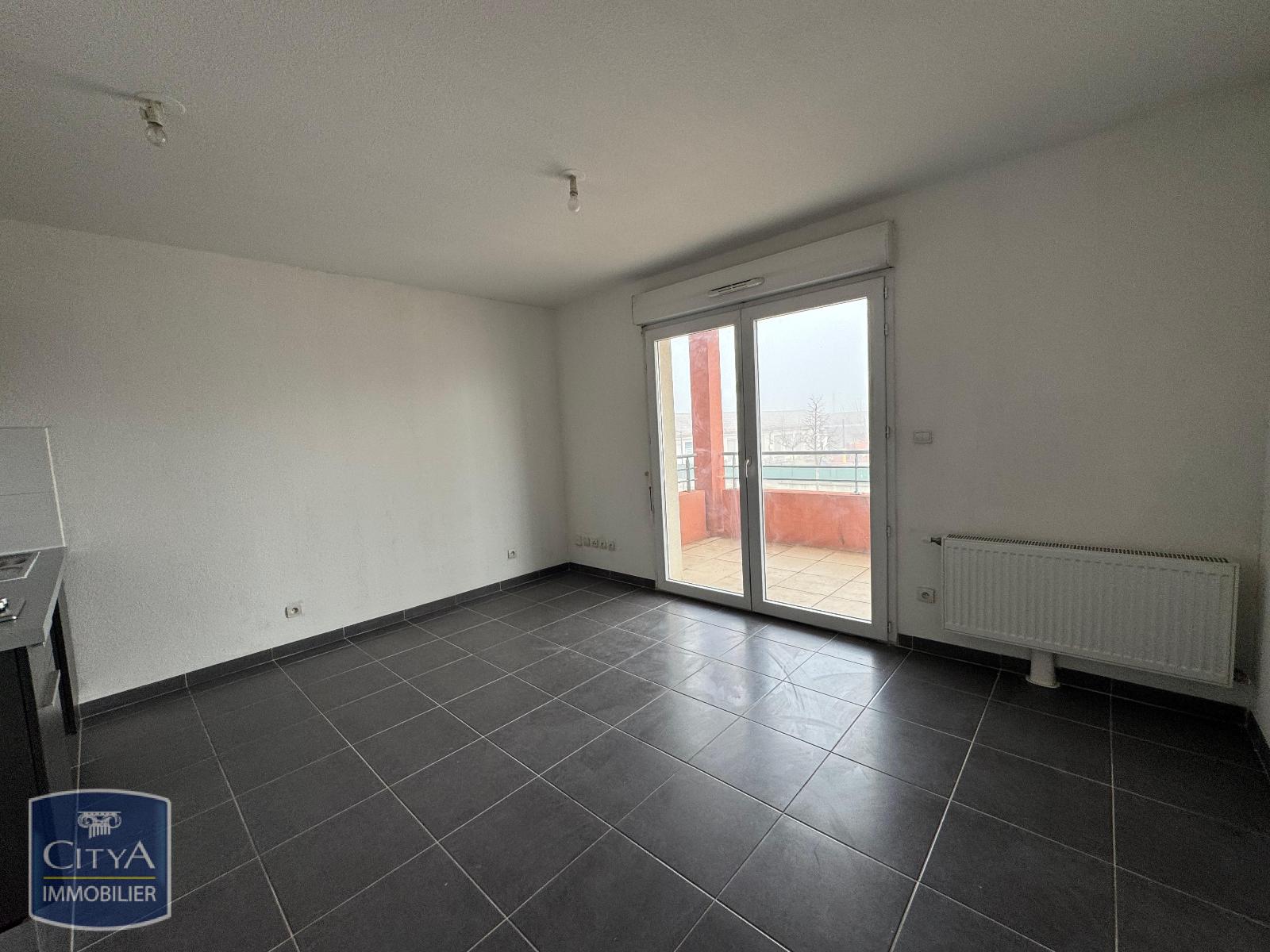 Appartement 2 pièces - 40m² - SORGUES