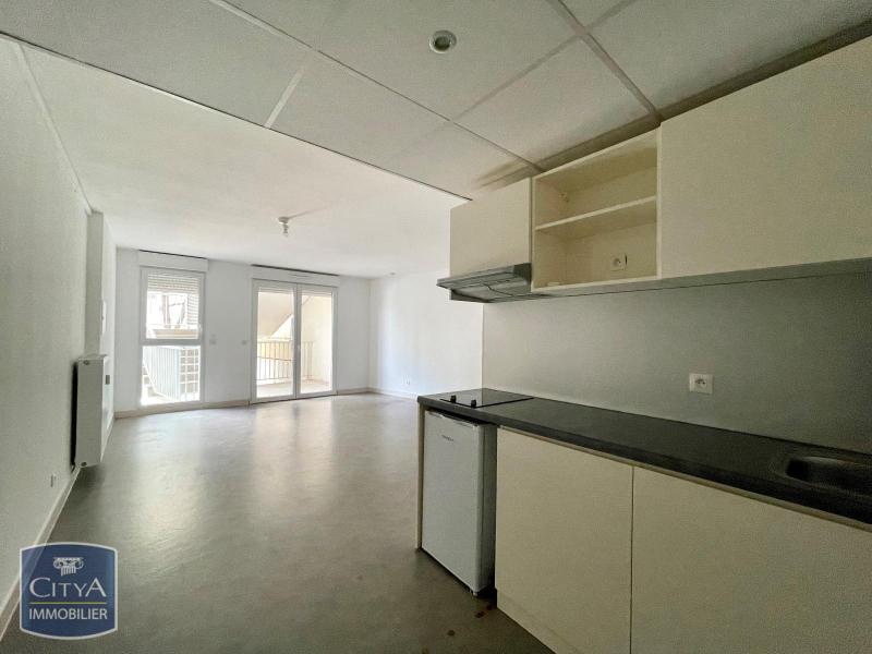 Appartement 1 pièce - 38m² - BEZIERS