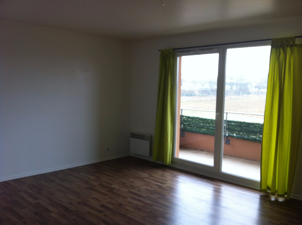 Appartement 3 pièces - 65m² - EPERNON