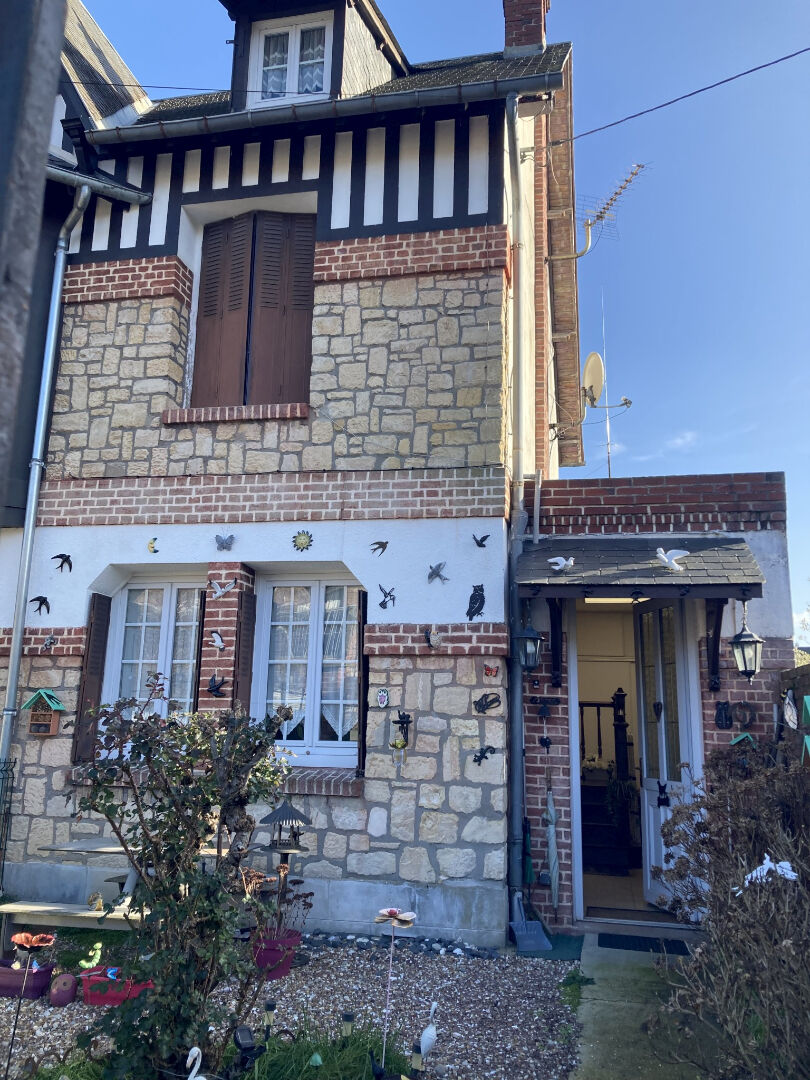 Maison 5 pièces - 75m²