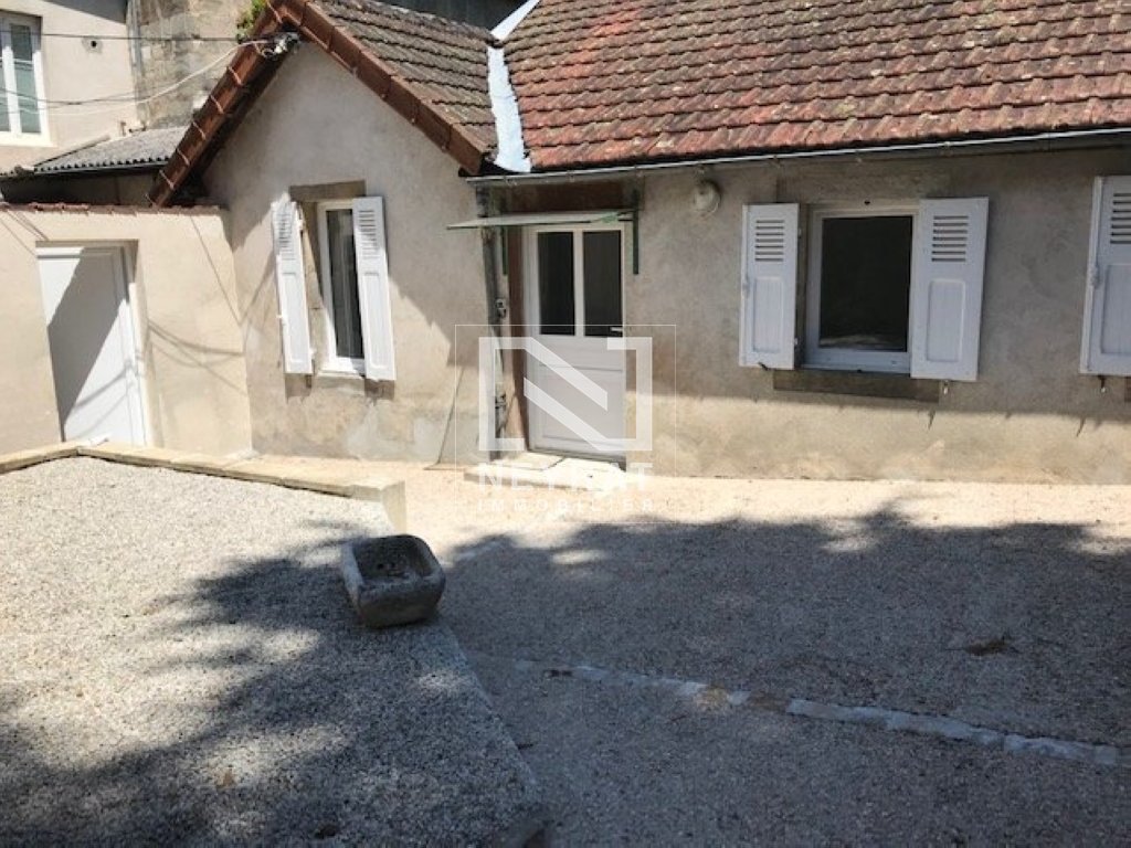 Maison 2 pièces - 35m² - AUTUN