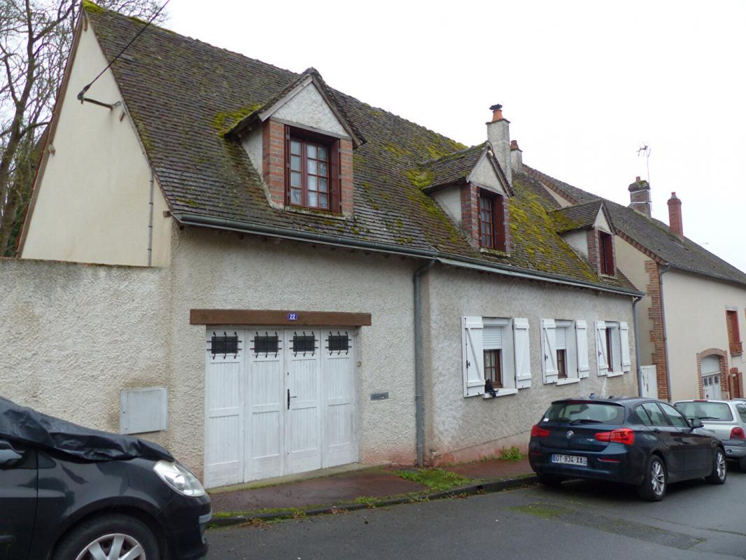 Maison 4 pièces - 108m² - CHATILLON COLIGNY