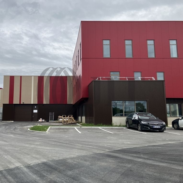 Local industriel  - 3 828m² - GENNEVILLIERS