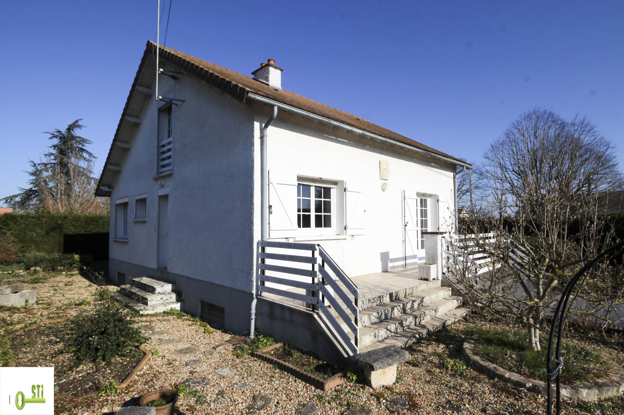 Maison 5 pièces - 108m² - CHATILLON COLIGNY