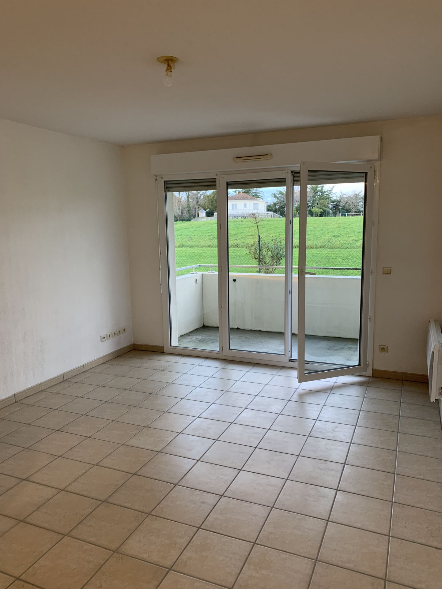 Appartement 2 pièces - 41m² - BLAYE